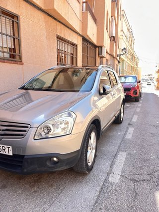 Nissan Qashqai+2 2009