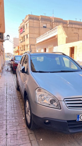 Nissan Qashqai+2 2009