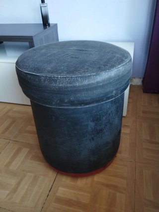 Taburete redondo de cuero, cómodo y estable