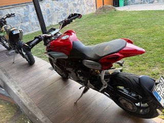 MV Agusta Rivale 800 2014 Roja/Plata