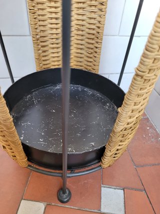 Paragüero de mimbre y metal