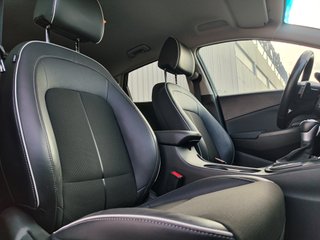 HYUNDAI Kona 1.6 GDI HEV Style Sky DCT
