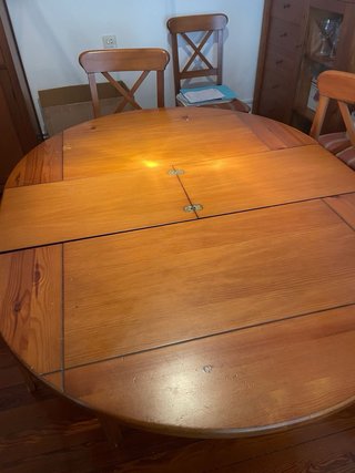 Mesa de comedor extensible de madera