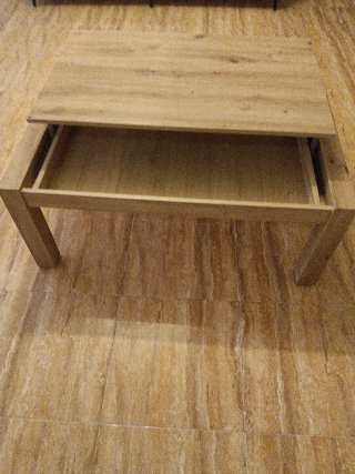 Mesa de centro de madera de roble