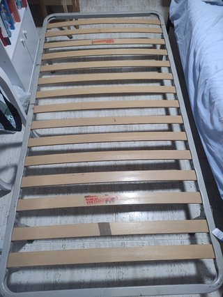 Cama:Colchón + somier 90. Como nuevo cama completa