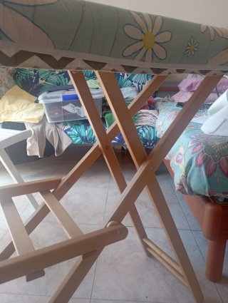 Tabla de planchar de madera plegable