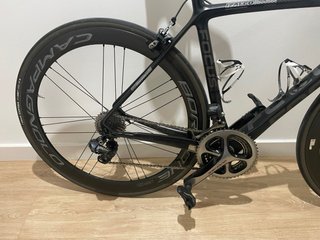 Bici da strada in carbonio Focus Izalco