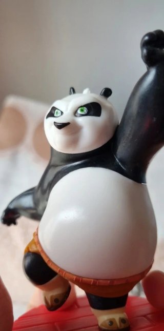 Set 2 personaggi 3D del film "Kung fu panda".
