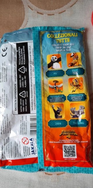 Set 2 personaggi 3D del film "Kung fu panda".