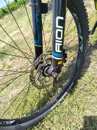 Bicicleta GT sensor comp Doble Suspensión