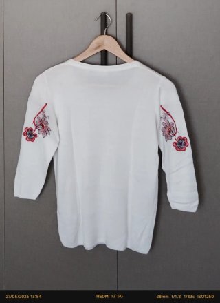 Jersey fino Salsa bordado flores