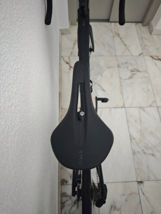 VANRYSEL RCR PRO ULTEGRA DI2 12V