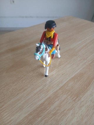 Vaquero y caballo Playmobil