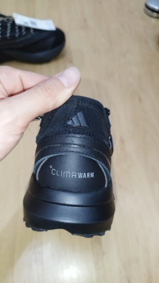 Zapatillas Adidas Negras y Grises