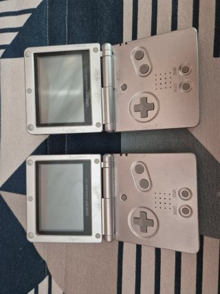 Nintendo Game Boy Advance SP Argento