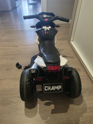 Moto Eléctrica Infantil Negra y Blanca