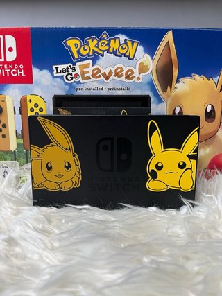 Nintendo Switch Pokémon Let's Go Eevee Limited Ed.