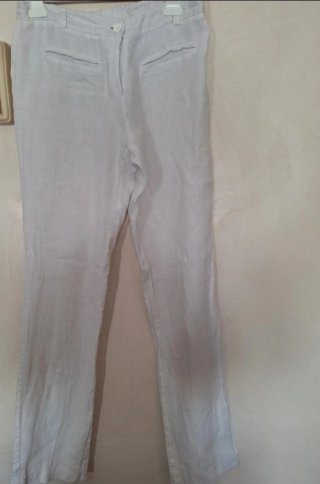 Pantaloni bianchi in lino