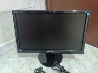 Monitor Philips 191EL 19" VGA 16/9 Funzionante.