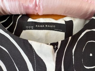 Vestido Zara Estampado Blanco y Negro