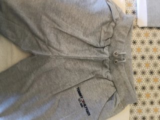 Conjunto Tommy Hilfiger T-shirt e Calções 14 anos