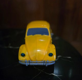 Figura Bumblebee Grande Electrónica