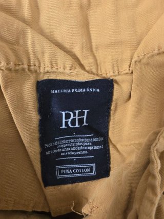 Pantalón chino amarillo