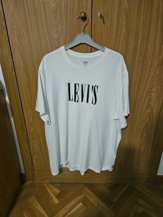 Camiseta Levi's Blanca Talla XL