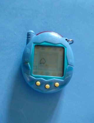 Tamagotchi V3 Original 2004 Bandai Inglese