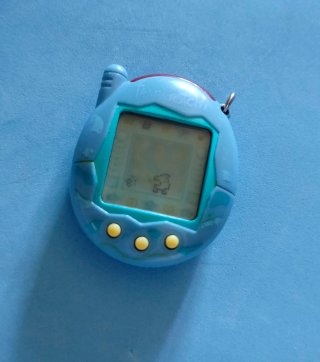 Tamagotchi V3 Original 2004 Bandai Inglese