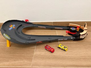 Pista de Coches Cars Piston Cup