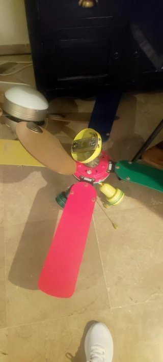 Ventilador de techo infantil multicolor