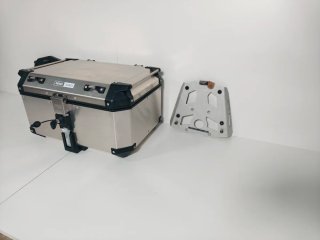 Baúl Givi Outback 58 - maleta topcase cofre moto