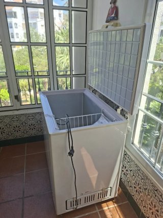 Congelador Vertical Hyundai