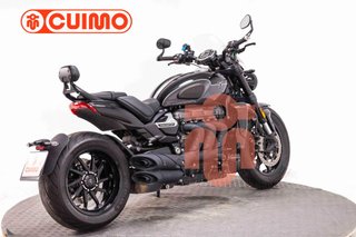 TRIUMPH ROCKET 3 R