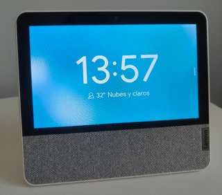 Lenovo Smart Display 7 con Google Assistant