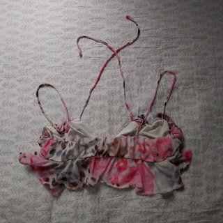 Top Bershka estampado floral y animal print