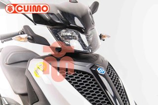PIAGGIO MP3 300 YOURBAN