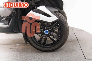 PIAGGIO MP3 300 YOURBAN