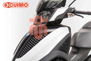 PIAGGIO MP3 300 YOURBAN