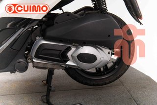 PIAGGIO MP3 300 YOURBAN