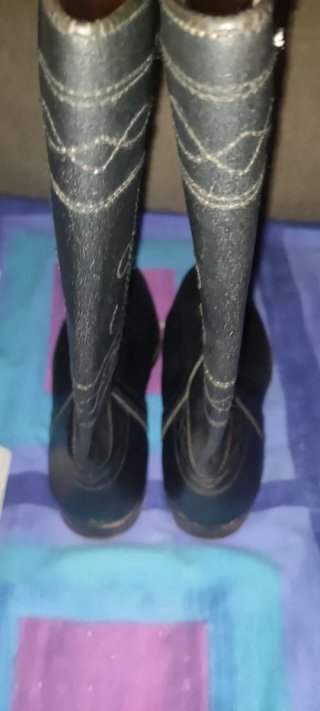Botas 36 camperas negras