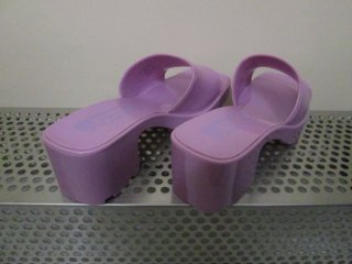 SANDALIAS O MULES DE MUJER Nº 39 MARCA BERSHKA