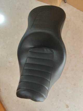 Asiento Harley Davidson sundowner para softail