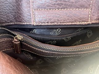 Bolso de hombro estampado leopardo Guess
