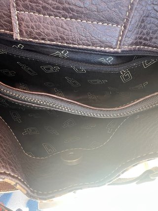Bolso de hombro estampado leopardo Guess
