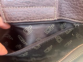 Bolso de hombro estampado leopardo Guess