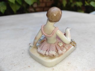 Bailarina Lladró antigua, "Niña con libro" años 50