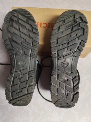 Botas montaña Quechua Talla 40