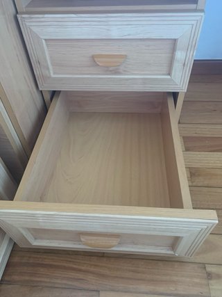 Habitación juvenil madera con cama nido